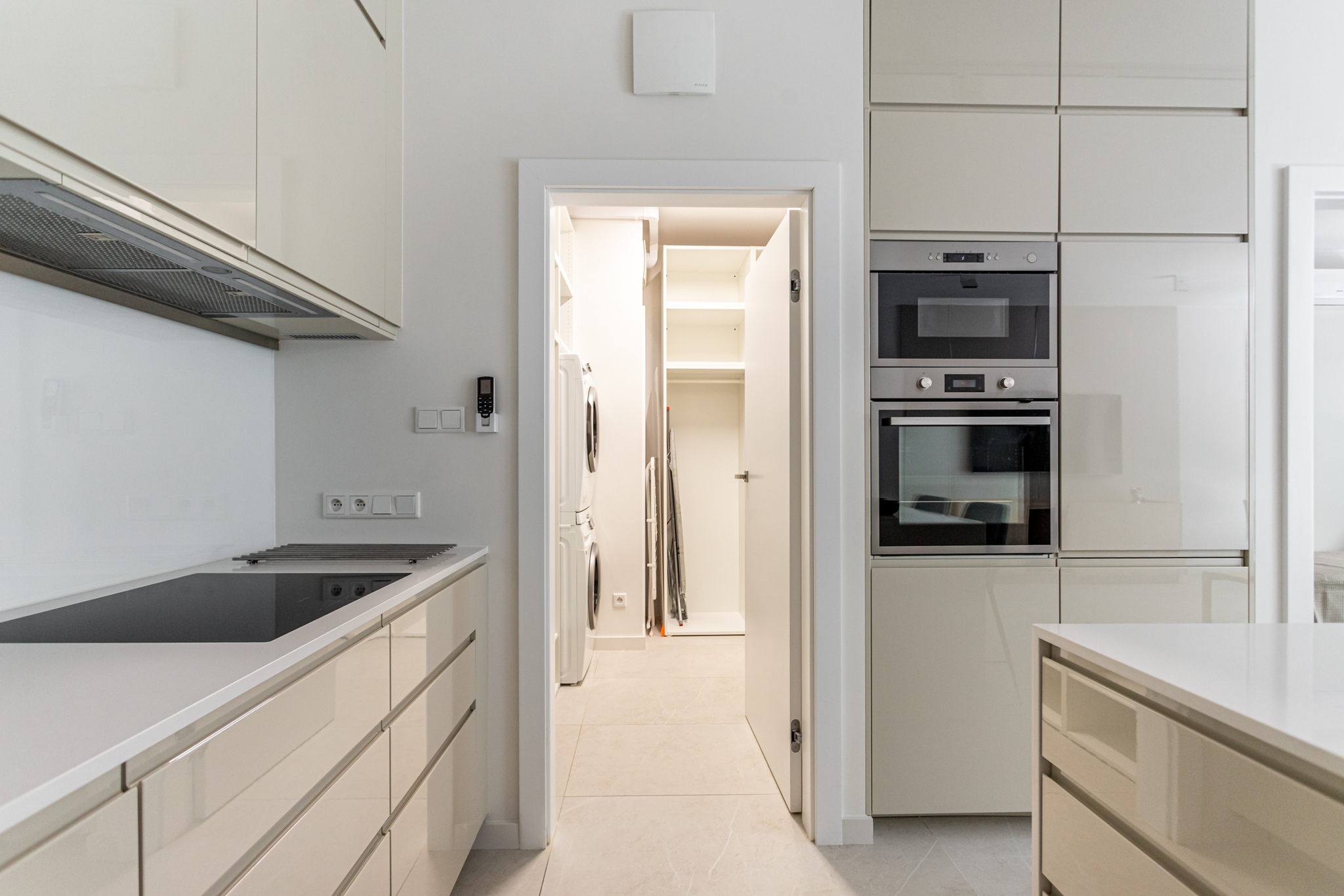 Apartment for Rental, Warszawa Śródmieście, ul. Grzybowska 107156672